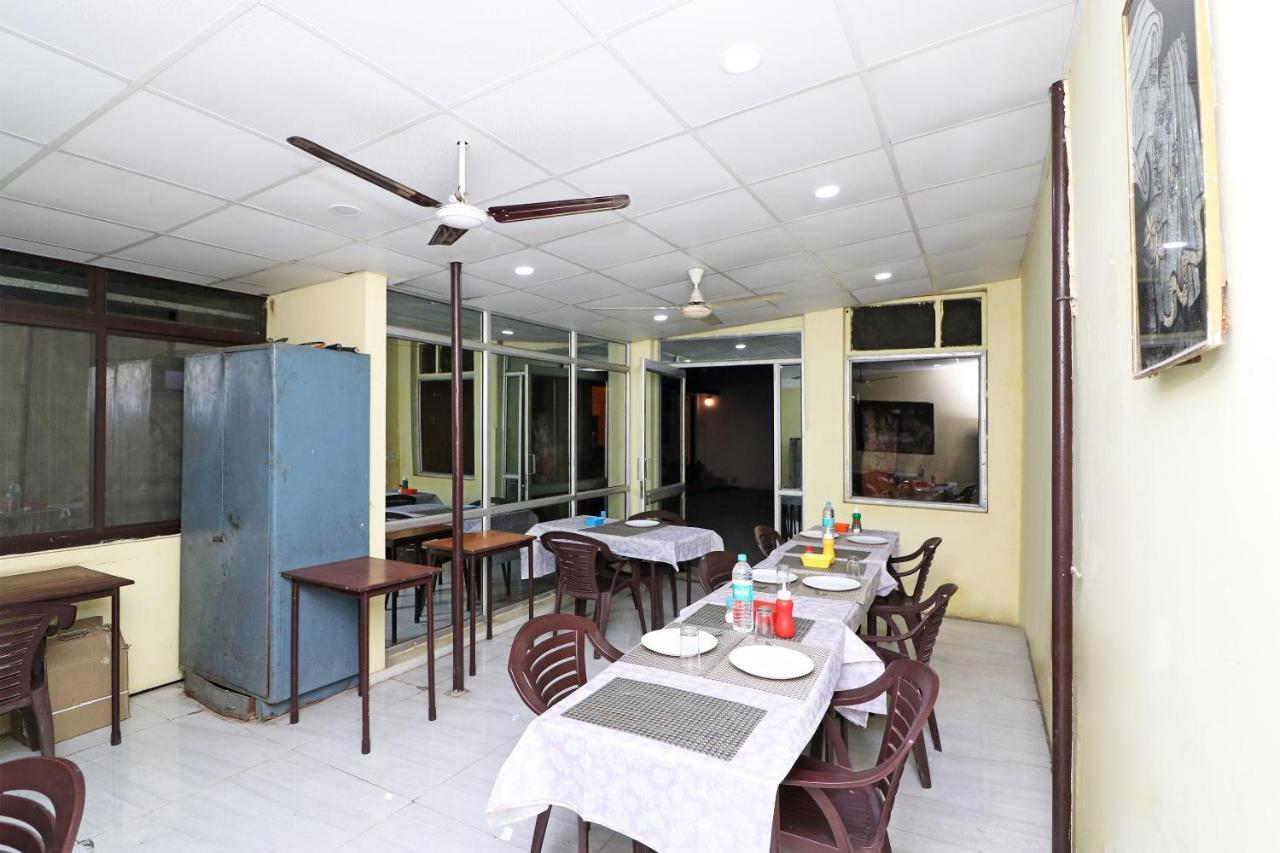 โอโย 14179 ปัญจวตี Hotel เดห์ราดุน ภายนอก รูปภาพ